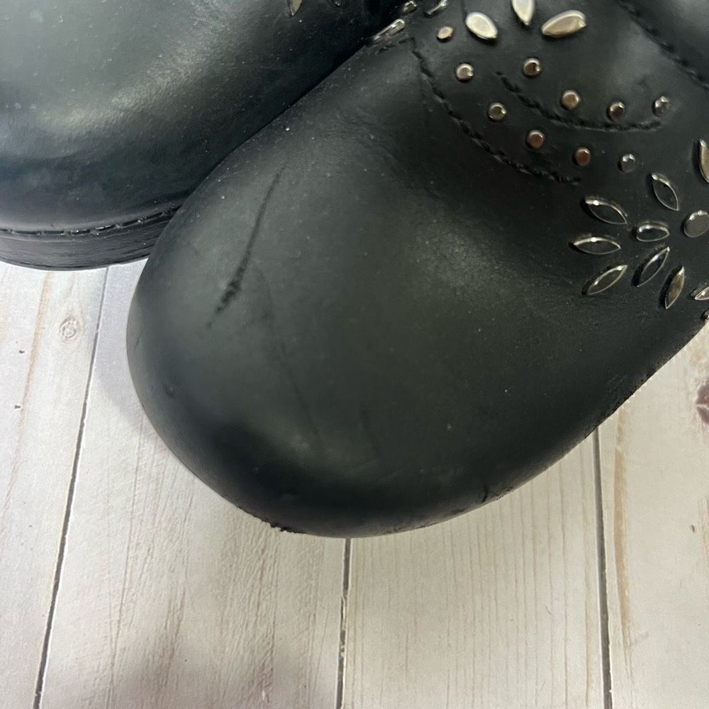 Dansko Black Leather Clogs Silver Metallic Bead Studded Floral Design - Picture 3 of 7